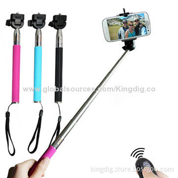 Extendable selfie stick without Bluetooth